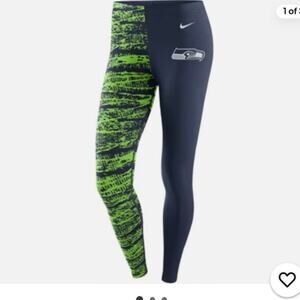 NEW NWT Seattle Seahawks Nike Women Leggings College Navy/Neon Green size medium